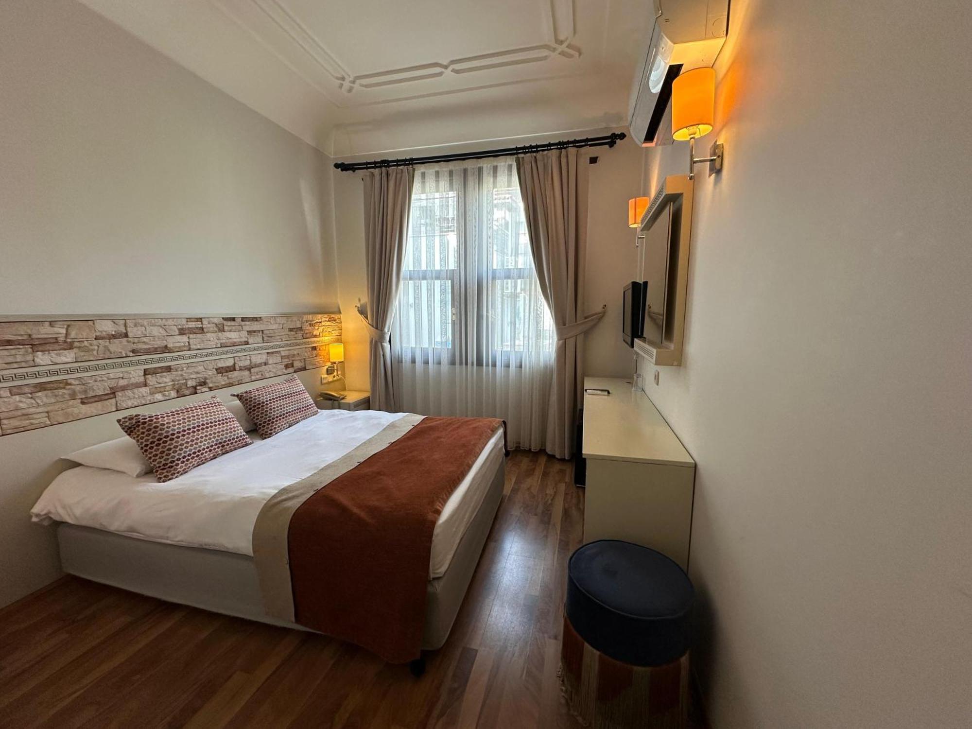 Aspen Hotel Antalya Buitenkant foto